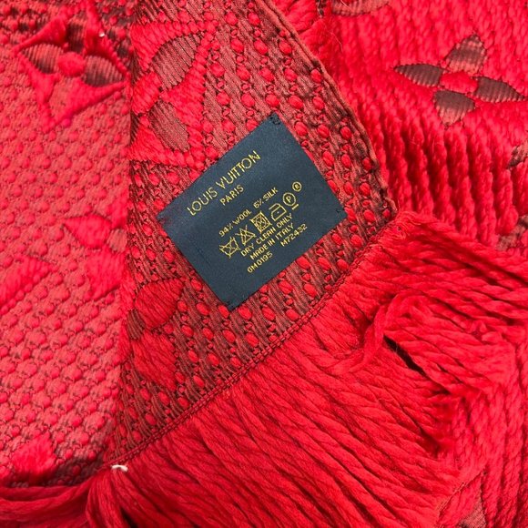 Louis Vuitton Luxury LV Logo and Flowers Red Unisex Scarf - Picture 4 of 5